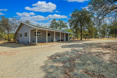 21115 Oak Knoll Rd, Redding, CA 96003 - photo 3
