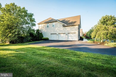 2125 Bedfordshire Rd, Furlong, PA 18925 - photo 5