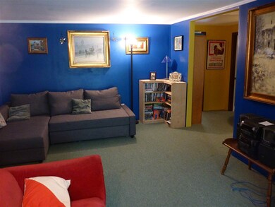 411 Chesterfield Rd, Keene, NH 03431 - photo 6