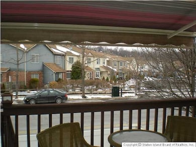 19 Chess Loop, Staten Island, NY 10306 - photo 3