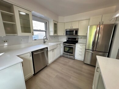 400 E Allison St, Elmhurst, IL 60126 - photo 5