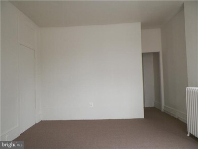 370 E Penn St, Norristown, PA 19401 - photo 7
