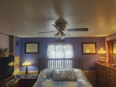 519 E River St unit 123, Orange, MA 01364 - photo 5