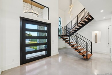 583 Curvatura, New Braunfels, TX 78132 - photo 4