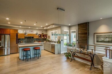 61308 Ring Bearer Ct, Bend, OR 97702 - photo 7