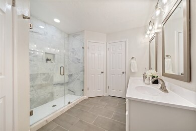 7326 Mundare Ln, Houston, TX 77086 - photo 4