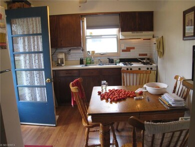 46392 Kelly Ave, East Liverpool, OH 43920 - photo 2