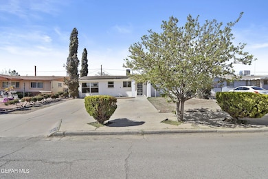 229 Kelvin Ave, El Paso, TX 79915 - photo 3