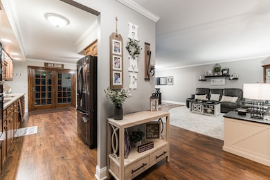 716 E Wilson Ave, Lombard, IL 60148 - photo 4