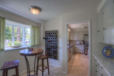 Breakfast Nook