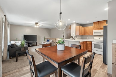 17700 71st Ave N, Osseo, MN 55311 - photo 4