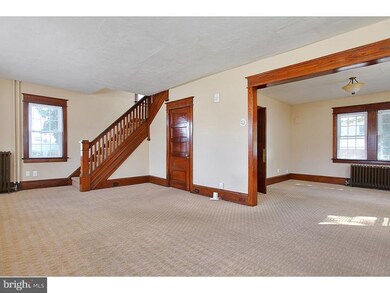 407 Crown Point Rd, West Deptford, NJ 08086 - photo 4