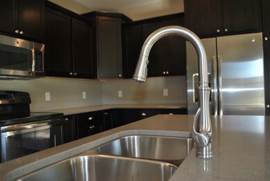 642 Prairie Grass Rd, Oregon, WI 53575 - photo 5