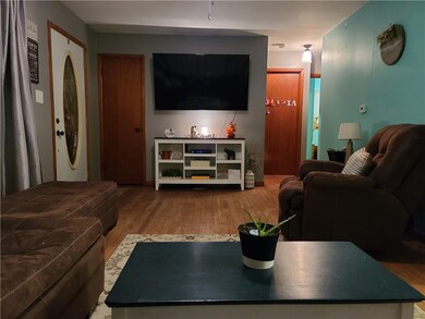 425 Illinois Ave, Mattoon, IL 61938 - photo 4