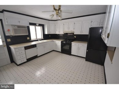 606 N Cannon Ave, Lansdale, PA 19446 - photo 6