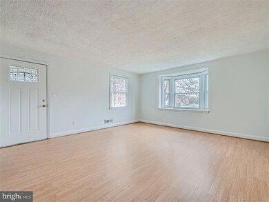 5400 Woodmont Ave, Baltimore, MD 21239 - photo 5