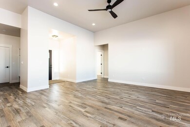 1051 Creekside Way, Twin Falls, ID 83301 - photo 4