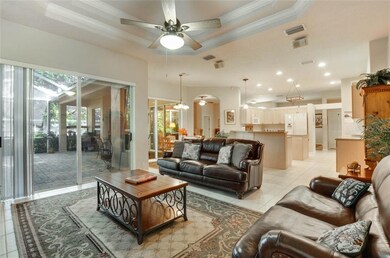 TRAY CEILINGS / CROWN MOLDINGS