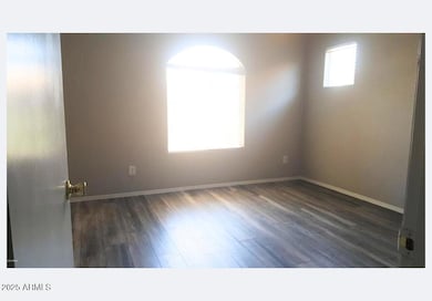 1410 E Mobile Ln, Phoenix, AZ 85040 - photo 4