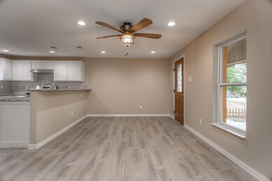 230 W 1st St, Springtown, TX 76082 - photo 7