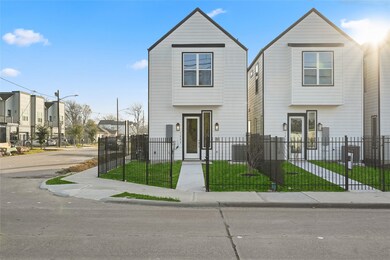 102 E 44th St unit A, Houston, TX 77018 - photo 2