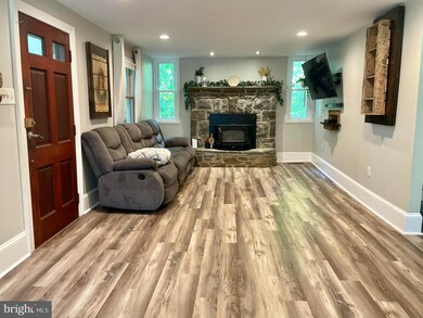 11 Fulmer Rd, Spring Mount, PA 19478 - photo 6