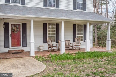 22896 Piney Wood Cir, California, MD 20619 - photo 4