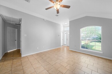 4037 Lelia St, Houston, TX 77026 - photo 4