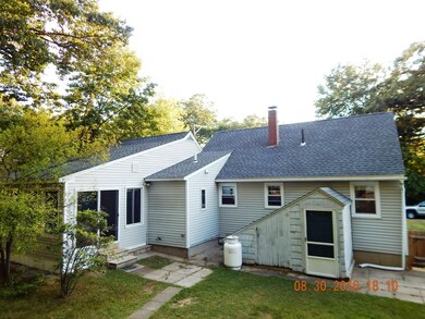 283 Riverdale Ave, Manchester, NH 03103 - photo 5