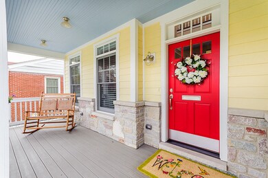 158 N Avon Rd, Elmhurst, IL 60126 - photo 2