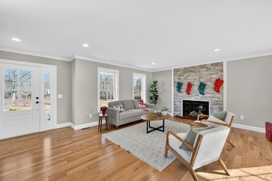 58 Mariana Ln, Ludlow, MA 01056 - photo 4