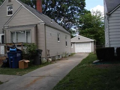 3709 Roanoke Rd, Toledo, OH 43613 - photo 2