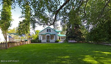 Beautiful Front Lawn Curb Appeal