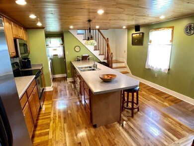 Photo 6