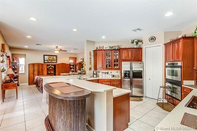 6814 NW 113th Place, Doral, FL 33178 - photo 3