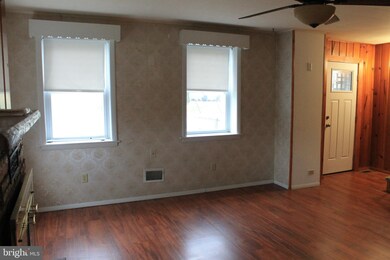 924 Morgantown Rd, Reading, PA 19607 - photo 6