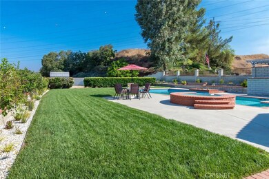 28407 Fig Ct, Santa Clarita, CA 91390 - photo 6