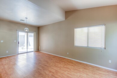 Living Room (1)-FULL
