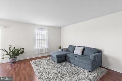 176 N Village Cir U-0102 Cir, Palmyra, PA 17078 - photo 5