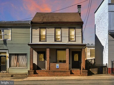 12 S 2nd St, Saint Clair, PA 17970 - photo 3