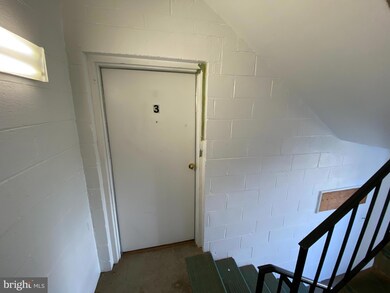 423 Hill St unit 3, Culpeper, VA 22701 - photo 2