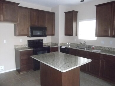 251 Burnage Ln, Alamogordo, NM 88310 - photo 3