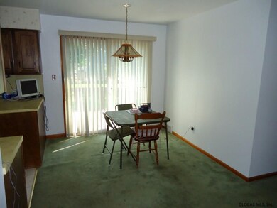 10 Turnstile Dr, Albany, NY 12203 - photo 5