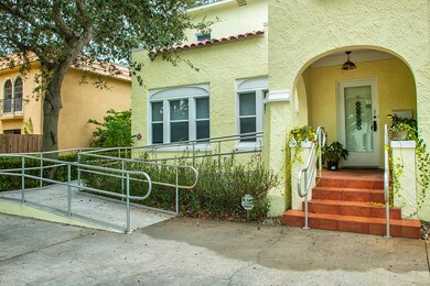 1031 Royal Palm Blvd, Vero Beach, FL 32960 - photo 2