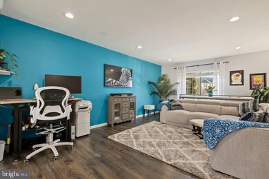 3319 Stone Heather Ct, Herndon, VA 20171 - photo 7