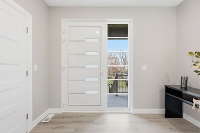 287 Whitney Ave, Holyoke, MA 01040 - photo 5