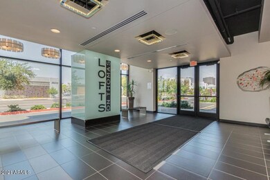 ENTRANCE 4