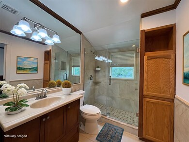 1101 E 7th St unit 4, Houston, TX 77009 - photo 4