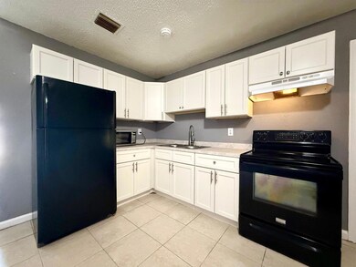 812 5th St unit B, West Palm Beach, FL 33401 - photo 3