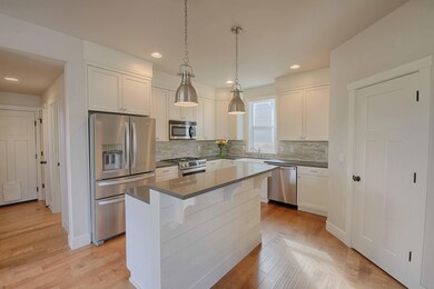 3412 Greenleaf Way-6